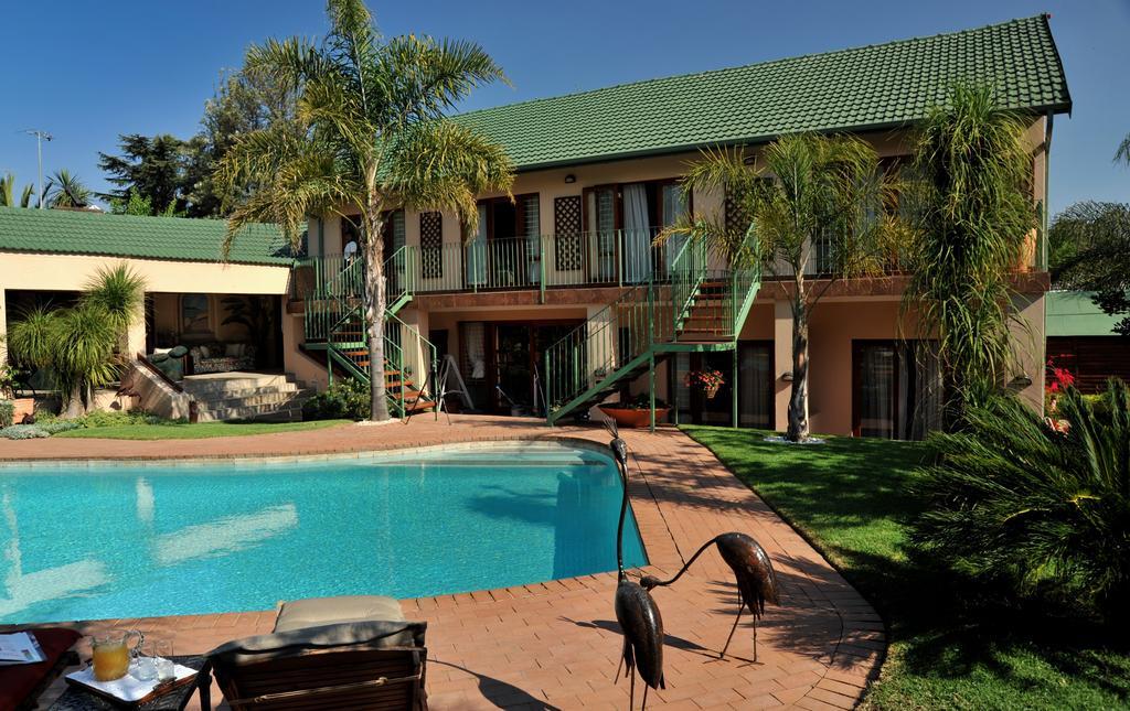 Claires Of Sandton Luxury Guest House Johannesburg Luaran gambar