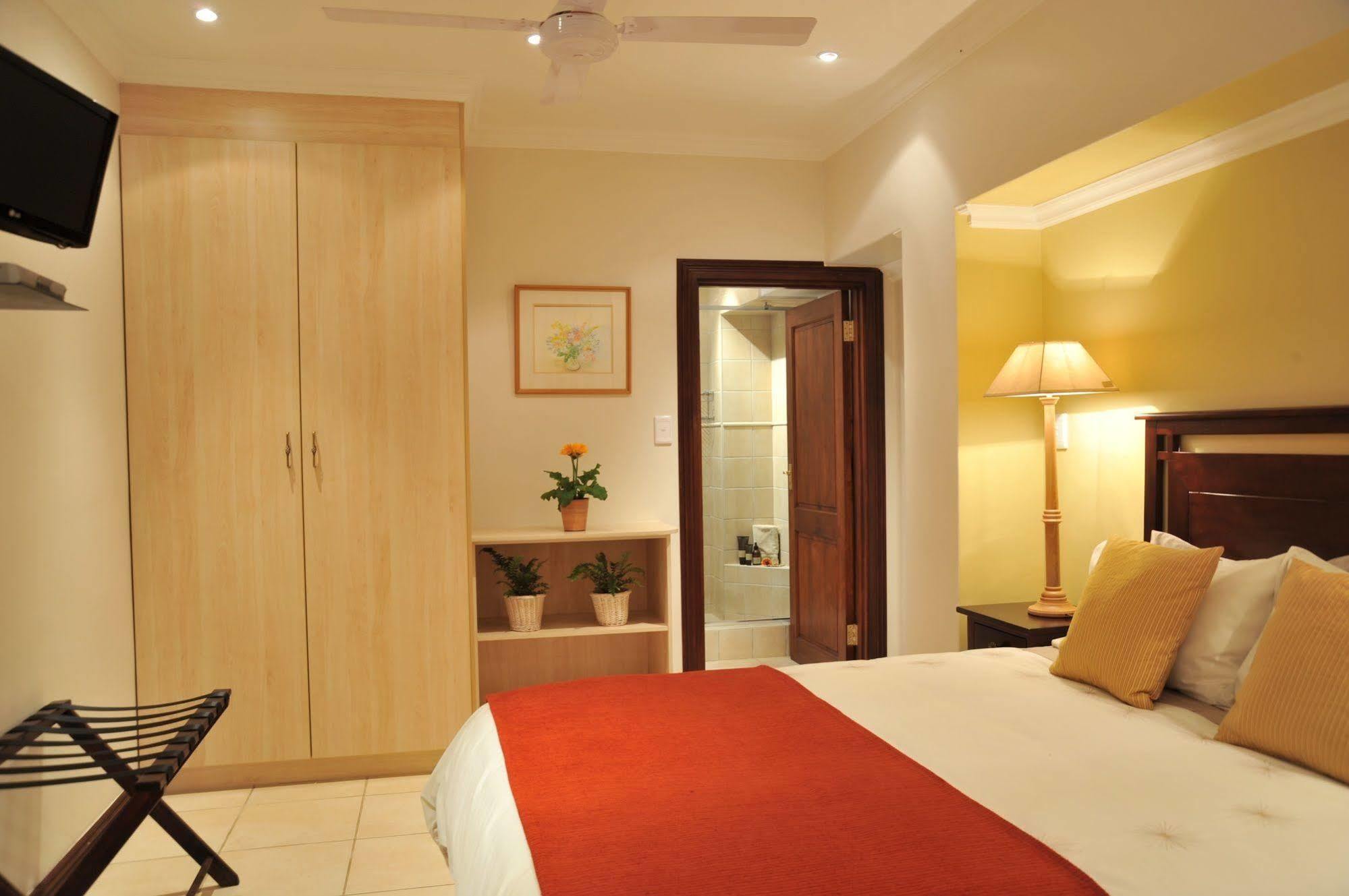 Claires Of Sandton Luxury Guest House Johannesburg Luaran gambar